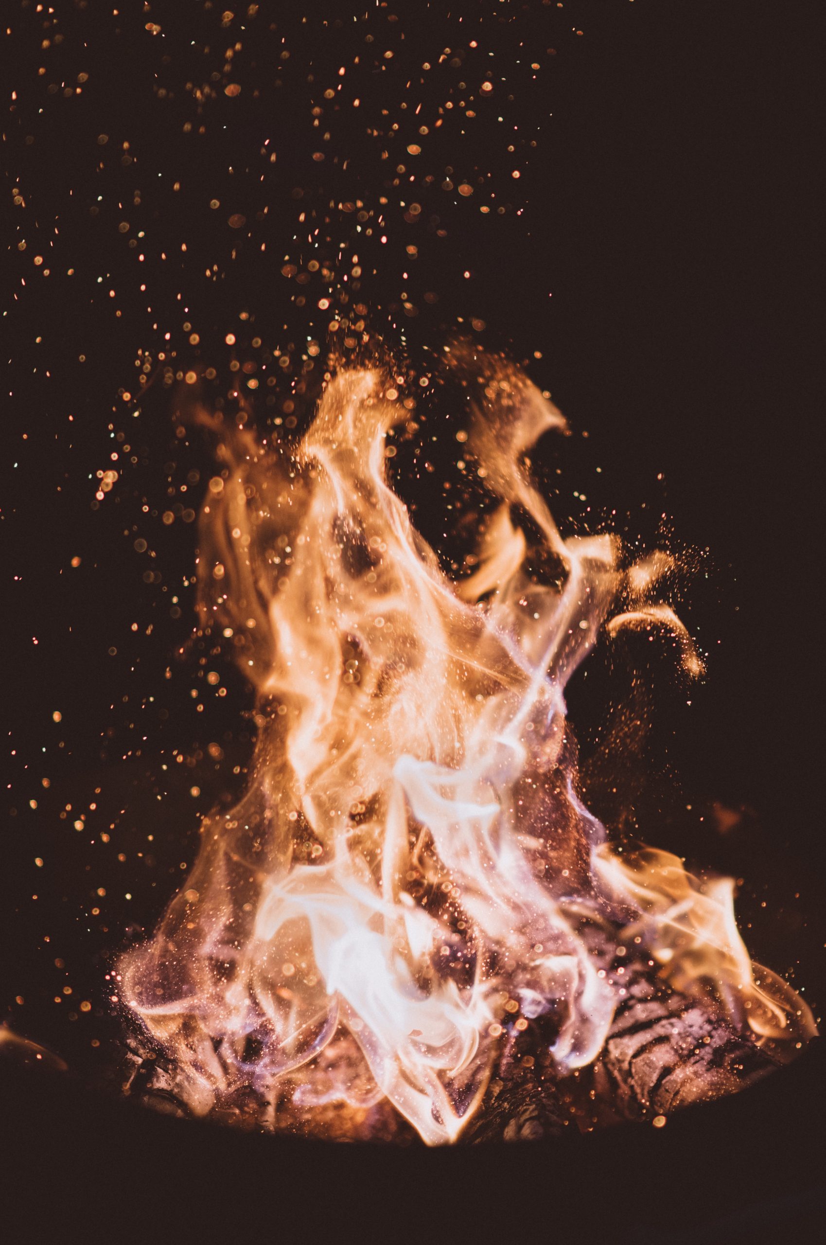 Lass das Feuer sanft lodern…ein bisschen Spiritualität und Magie zu Beltaine