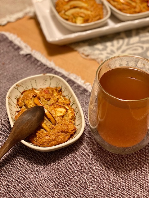 Ganz im Sinn der chienesischen Ernährungsempfehlungen- Baked Oats oder auch gebackenes Porridge